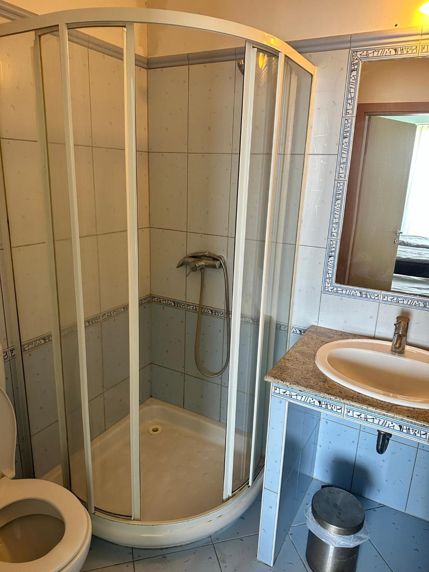 Velvet Motel Hegyeshalom Kültér fotó