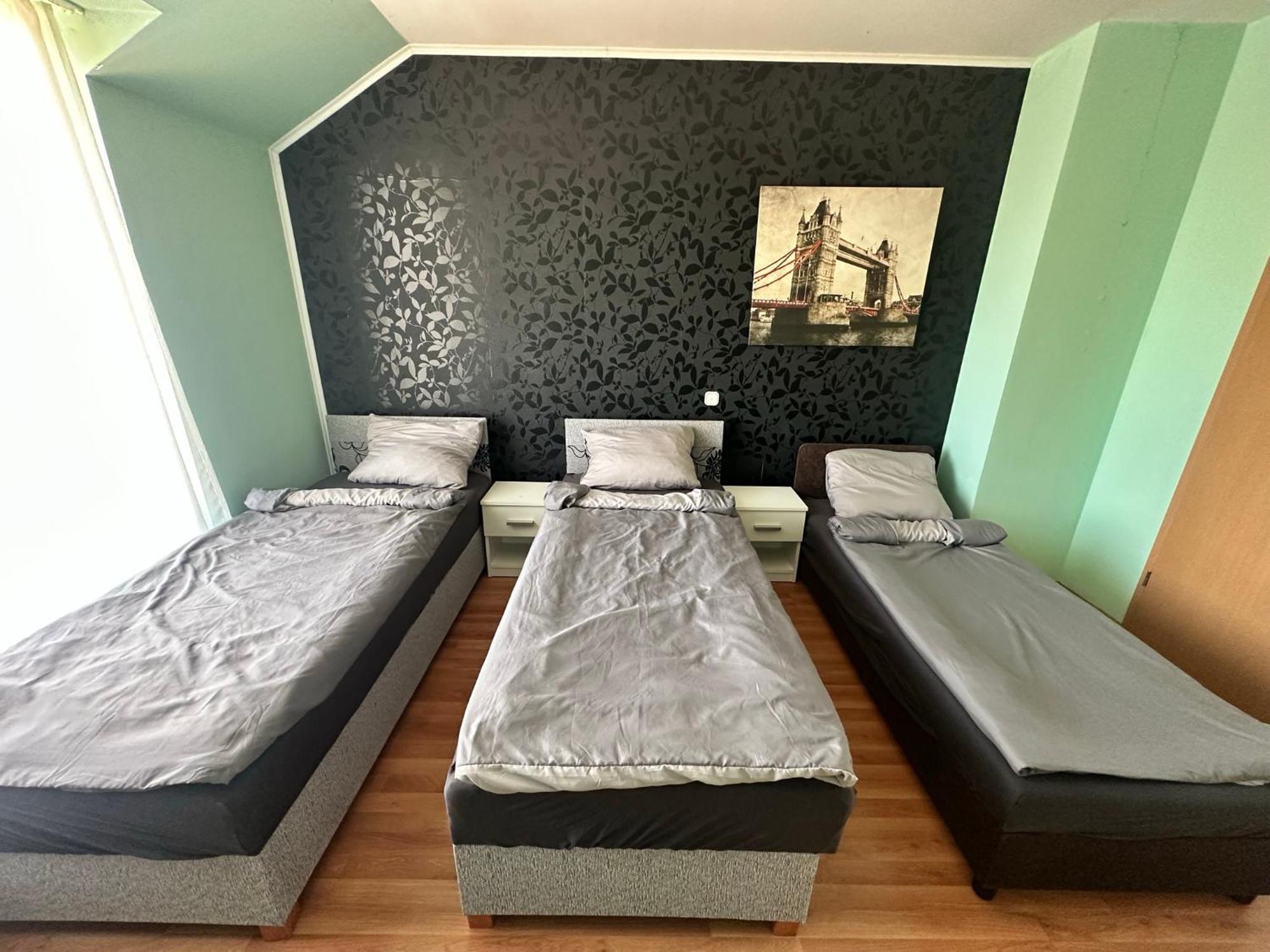 Velvet Motel Hegyeshalom Kültér fotó